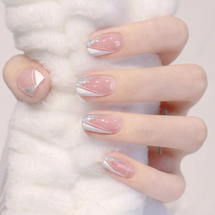 超好看的美甲爆闪仙气,超好看时尚的美甲