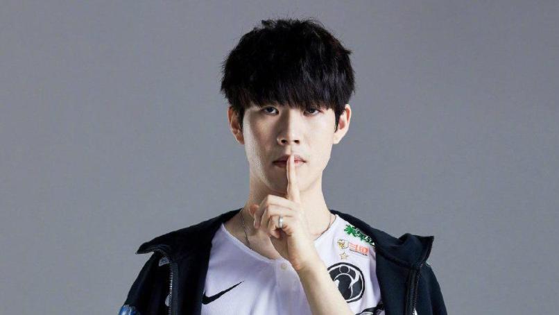 theshy绾冲皵瀵圭嚎zoom鍓戦瓟,theshy绾冲皵鎵搝oom