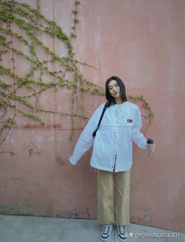 大表姐刘雯的穿搭,cardib巴黎世家高定大秀刘雯