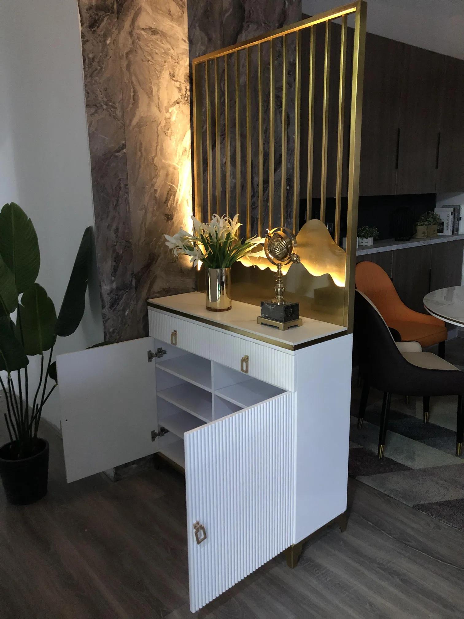 高级轻奢玄关屏风柜,客厅屏风隔断柜现代轻奢