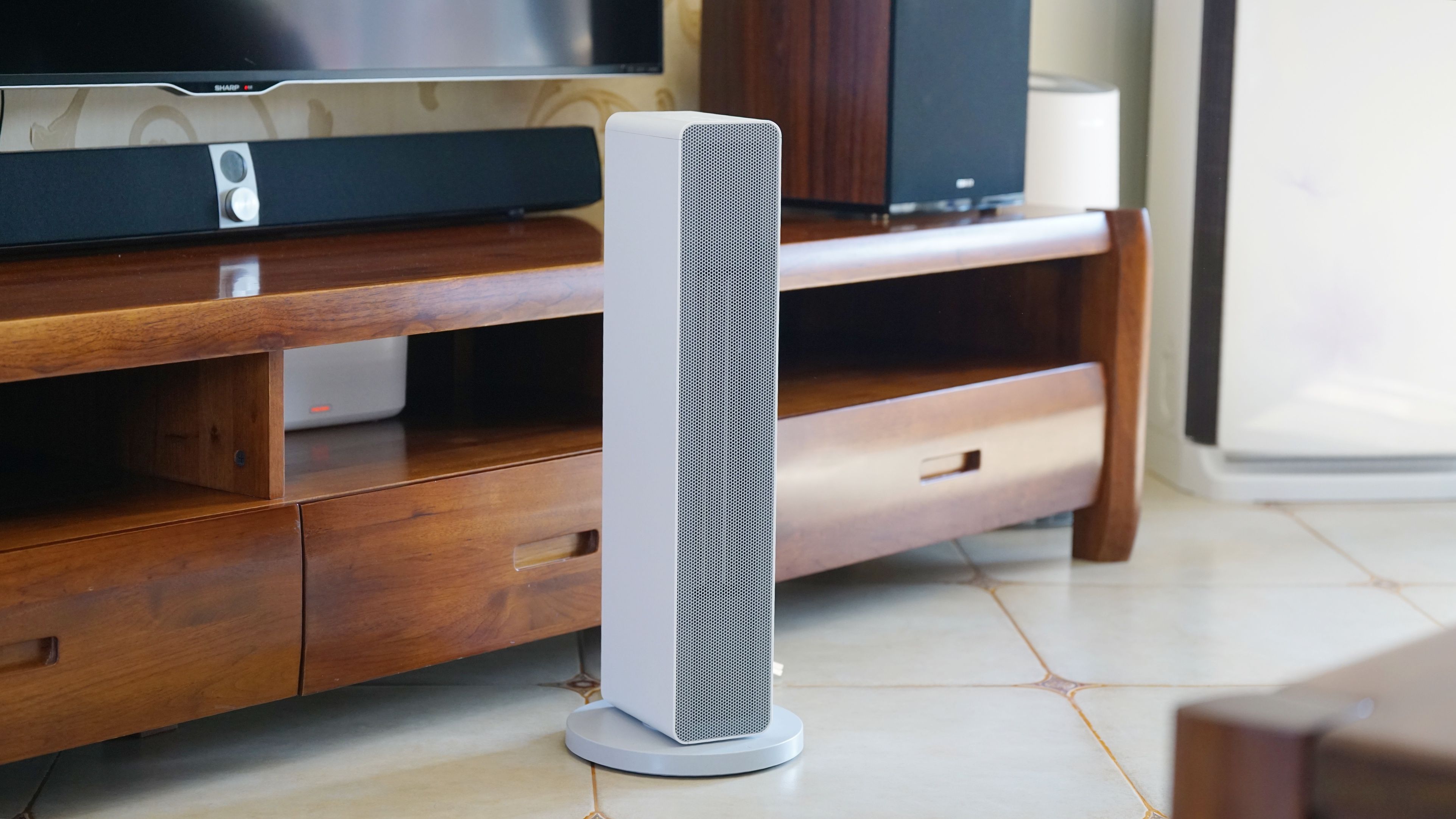 高颜值暖风机家用,节能家用智能暖风机