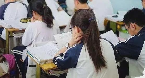 江苏近15万人选择“物地生”，中等生注意，易拿高分或将成陷阱