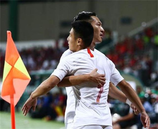 冯潇霆评张琳芃,冯潇霆和张琳芃谁更强