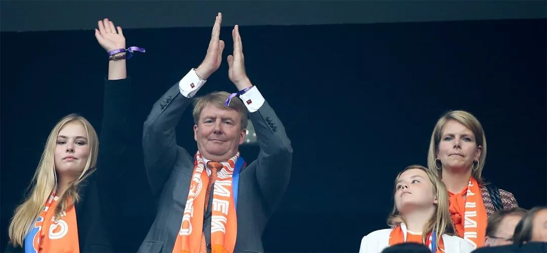 荷兰王后和女儿,荷兰王后女儿