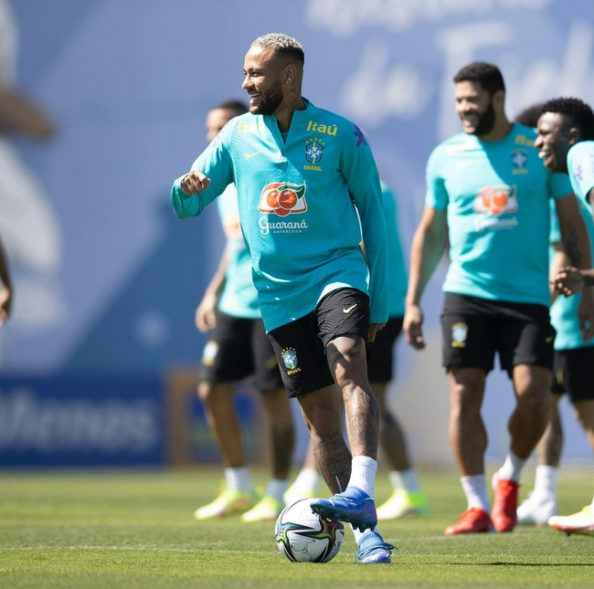 世界杯内马尔被淘汰,鸟巢杯巴西对战阿根廷内马尔