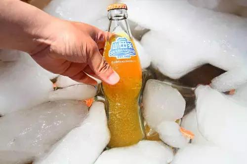 天津特色小吃被称为津门三绝 (天津风味小吃中的三绝之一)