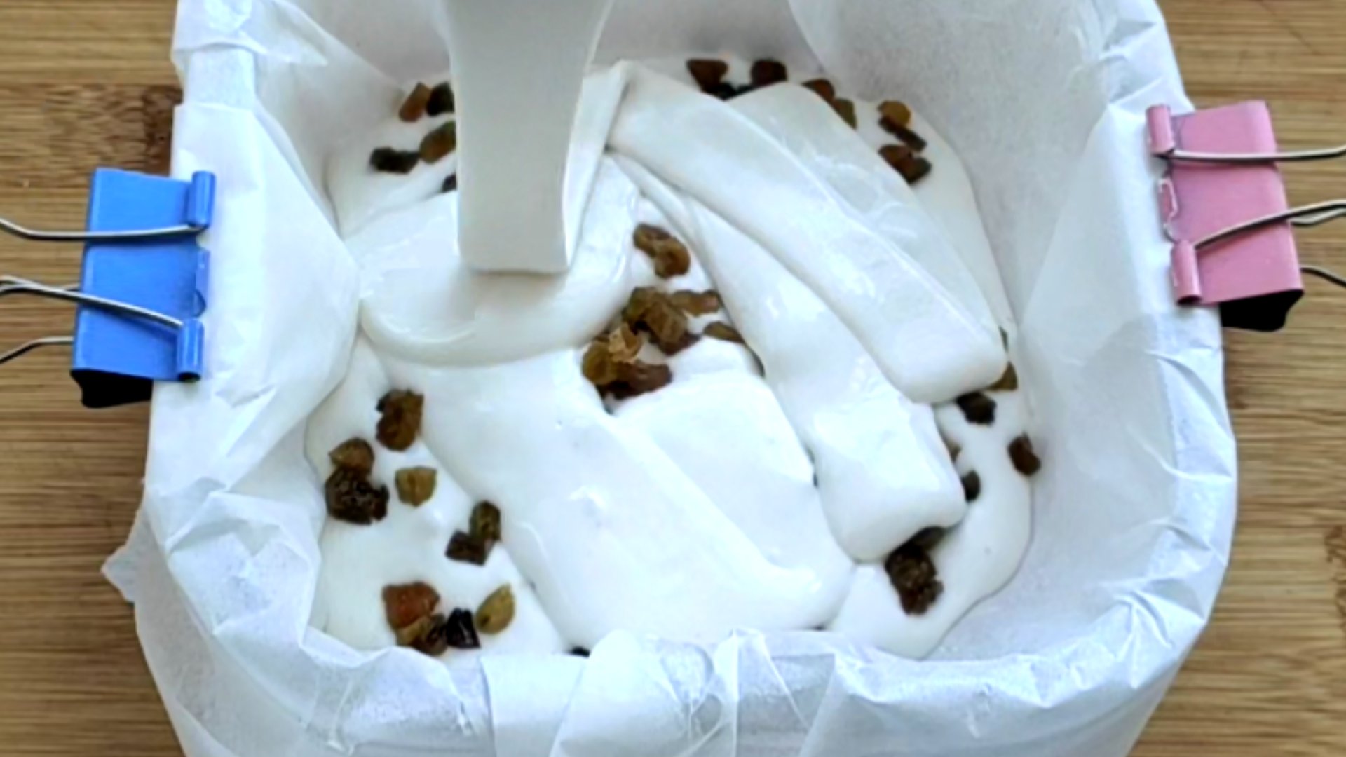 自发面粉做发糕为什么做出来发黏,怎样做粘米粉发糕才松软好吃视频