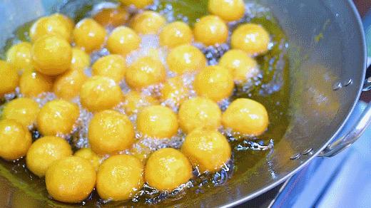 全球疯抢的网红小吃都来徐州苏宁负一层了！100元能吃掉一半