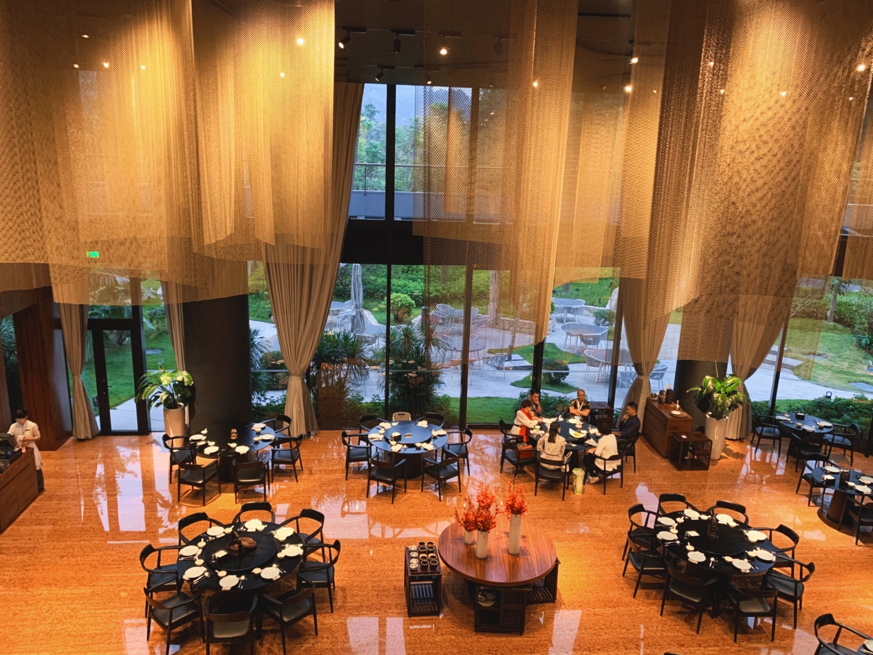 广州南沙花园酒店值不值得去,周末打卡广州老字号