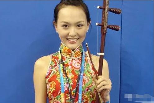 唐嫣跟曾志伟那些年的往事,唐嫣早年与曾志伟