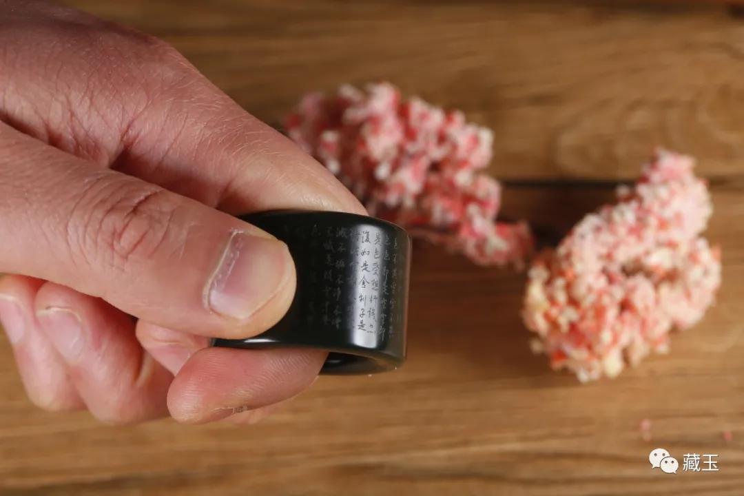 青花籽料山料和籽料,俄料籽料和山料籽料的区别