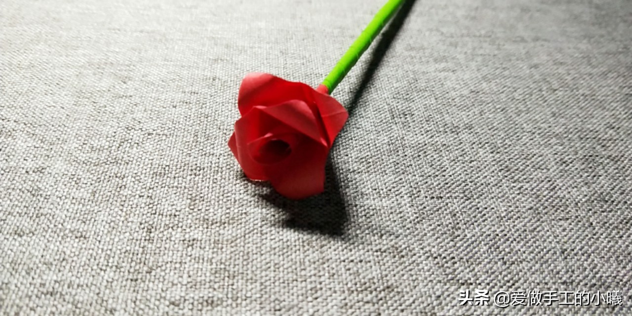 玫瑰花折纸教程大全简单慢动作,玫瑰花折纸方法简单易折非常漂亮