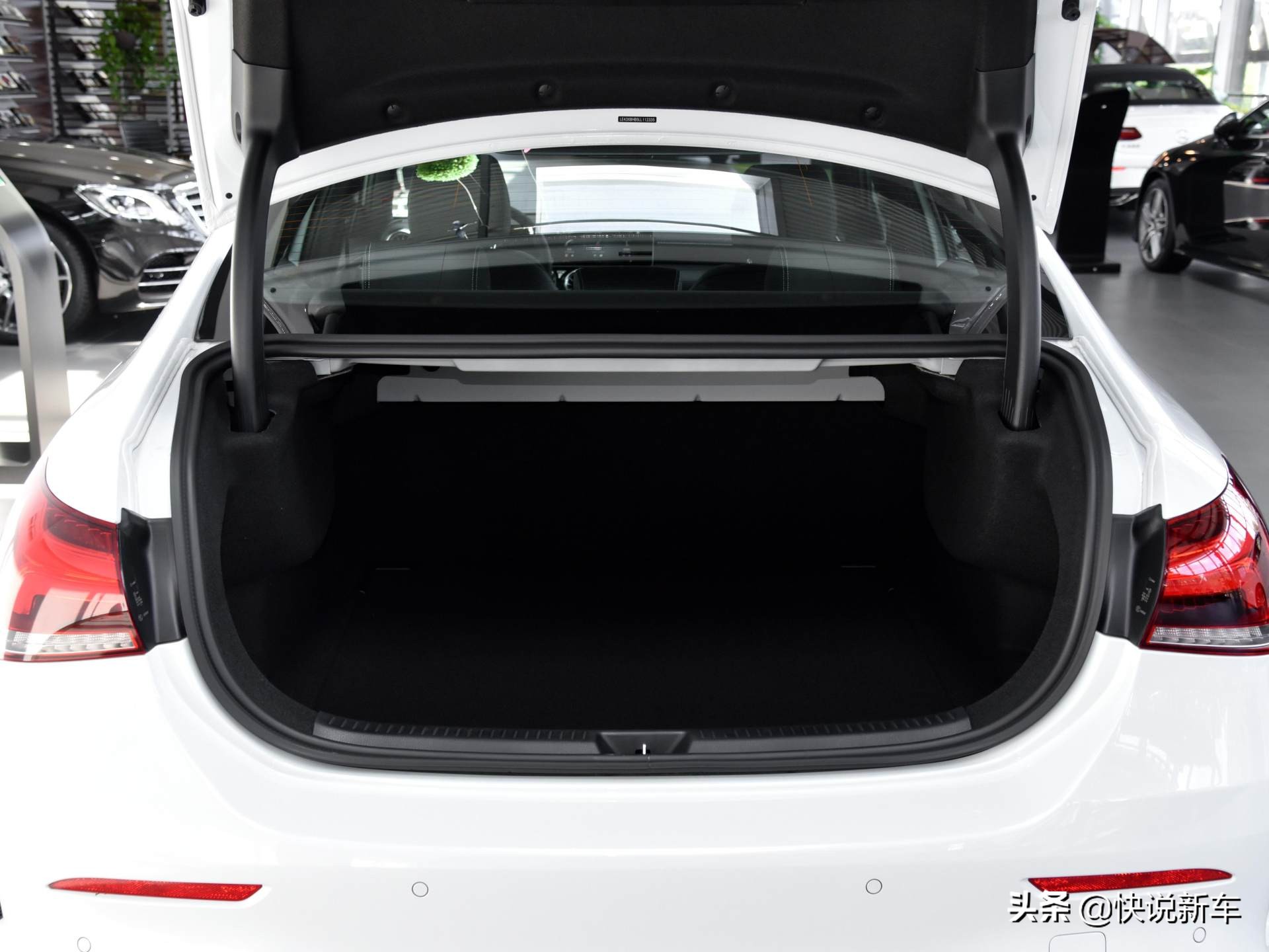 空间不输suv车型,颜值空间不输bba