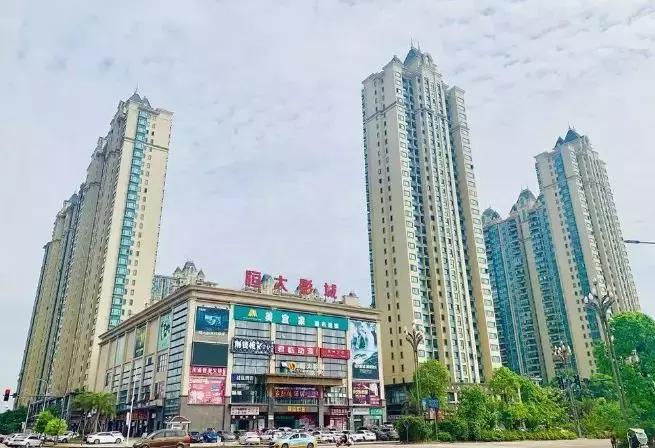 南充四大商圈哪个好,南充未来5年最好地段