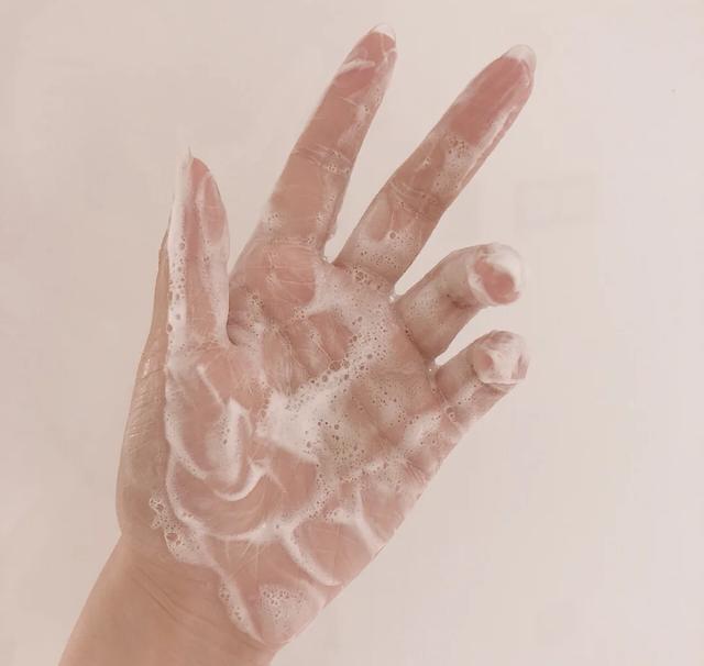 雅诗兰黛的爆款是哪个,雅诗兰黛里面哪些护肤品值得入手