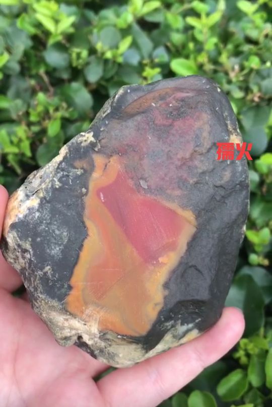 黄蜡石品种与各地叫法,台山黄蜡石出产地