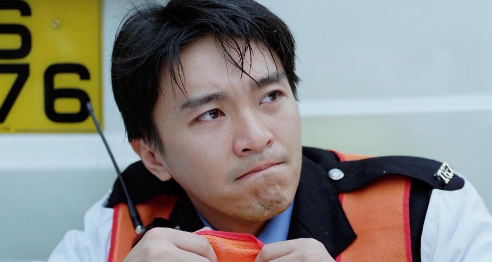 周星驰会为钱拍《食神2》吗？投资5亿的影片没法上映，公司很缺钱