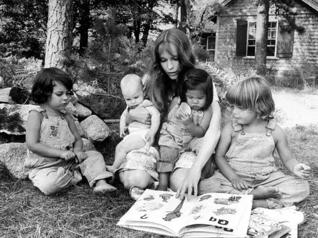 玛丽莲梦露和奥黛丽赫本有多漂亮,奥黛丽赫本和玛丽莲梦露谁最漂亮