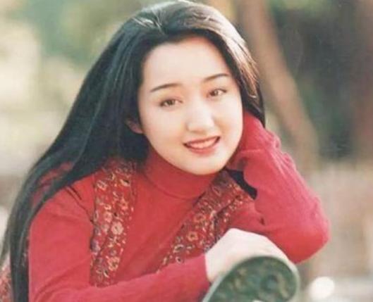 从顶级流量到销声匿迹,18年前毛宁性丑闻细节曝光，细思极恐