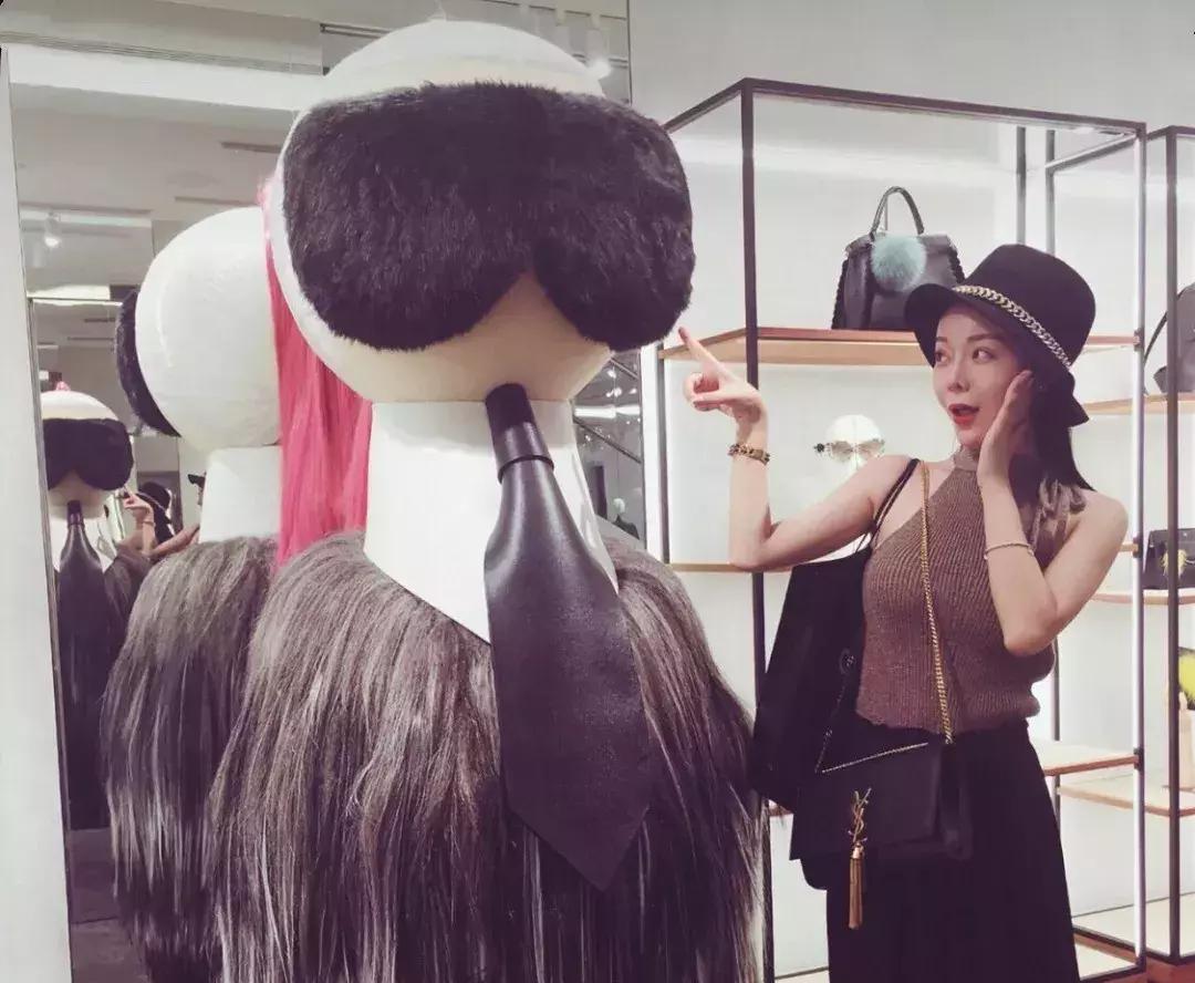 ysl圣罗兰包包二手单肩,2023年ysl圣罗兰包包