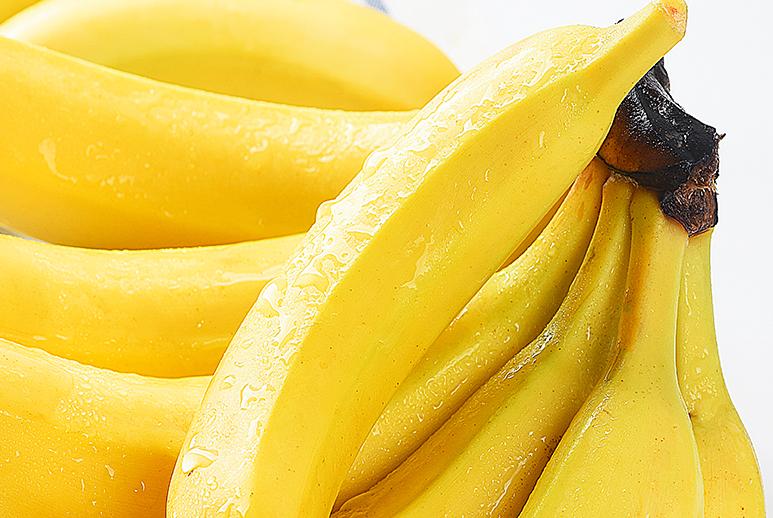 吃了30年荔枝才知道吃荔枝不上火,香蕉是直的好还是弯的好吃