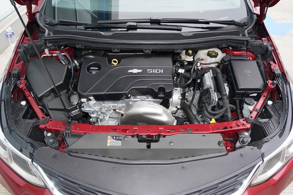 16年科鲁兹选择,科鲁兹分几款发动机