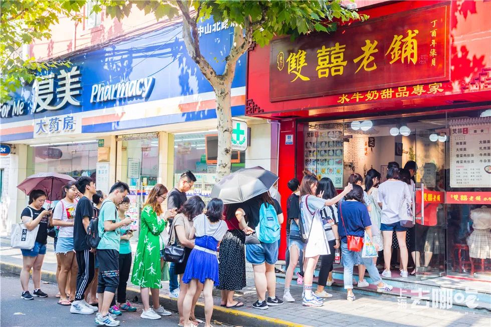 上海爆火的三款网红美食,上海滩网红美食