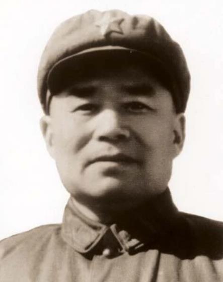 尤太忠上将：我军善攻猛将，73年冒险见邓公，亲手送5条中华烟