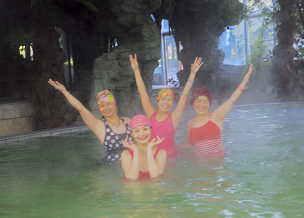 梦桃源温泉度假村积极做好疫情防控确保每位顾客用餐放心洗得放心