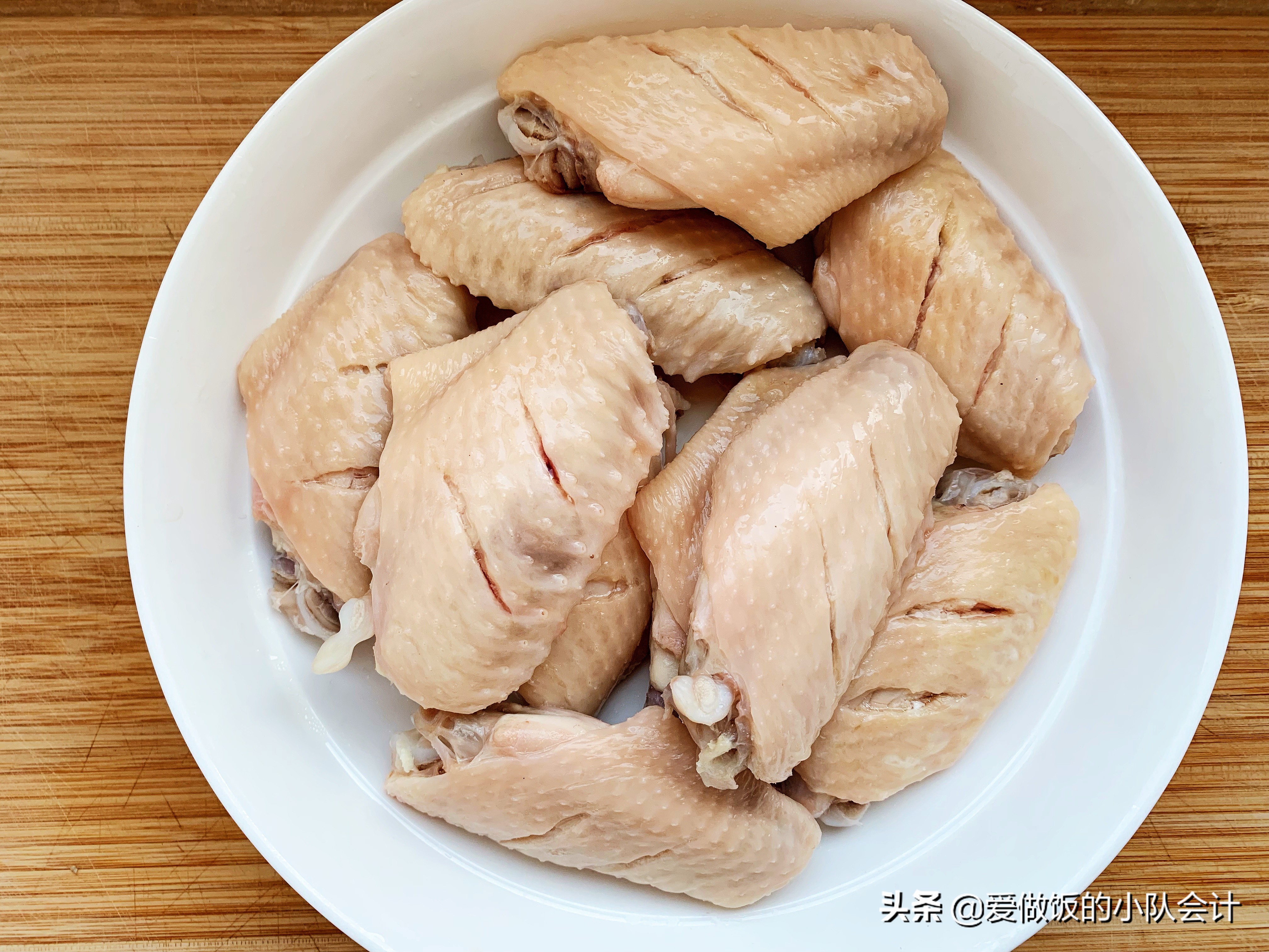 红烧鸡翅炒的太辣了怎么补救,红烧鸡翅糖放多了发苦怎么办