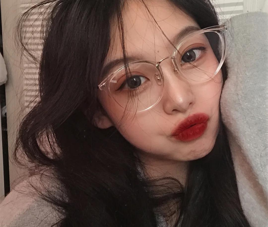 如何看自己适合戴哪种镜框,各种脸适合戴哪种镜框