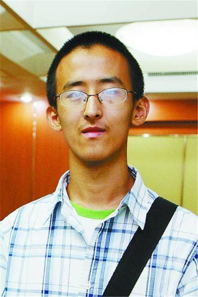 神童张炘炀：10岁高考，16岁读博，却逼父母在北京全款买千万豪宅