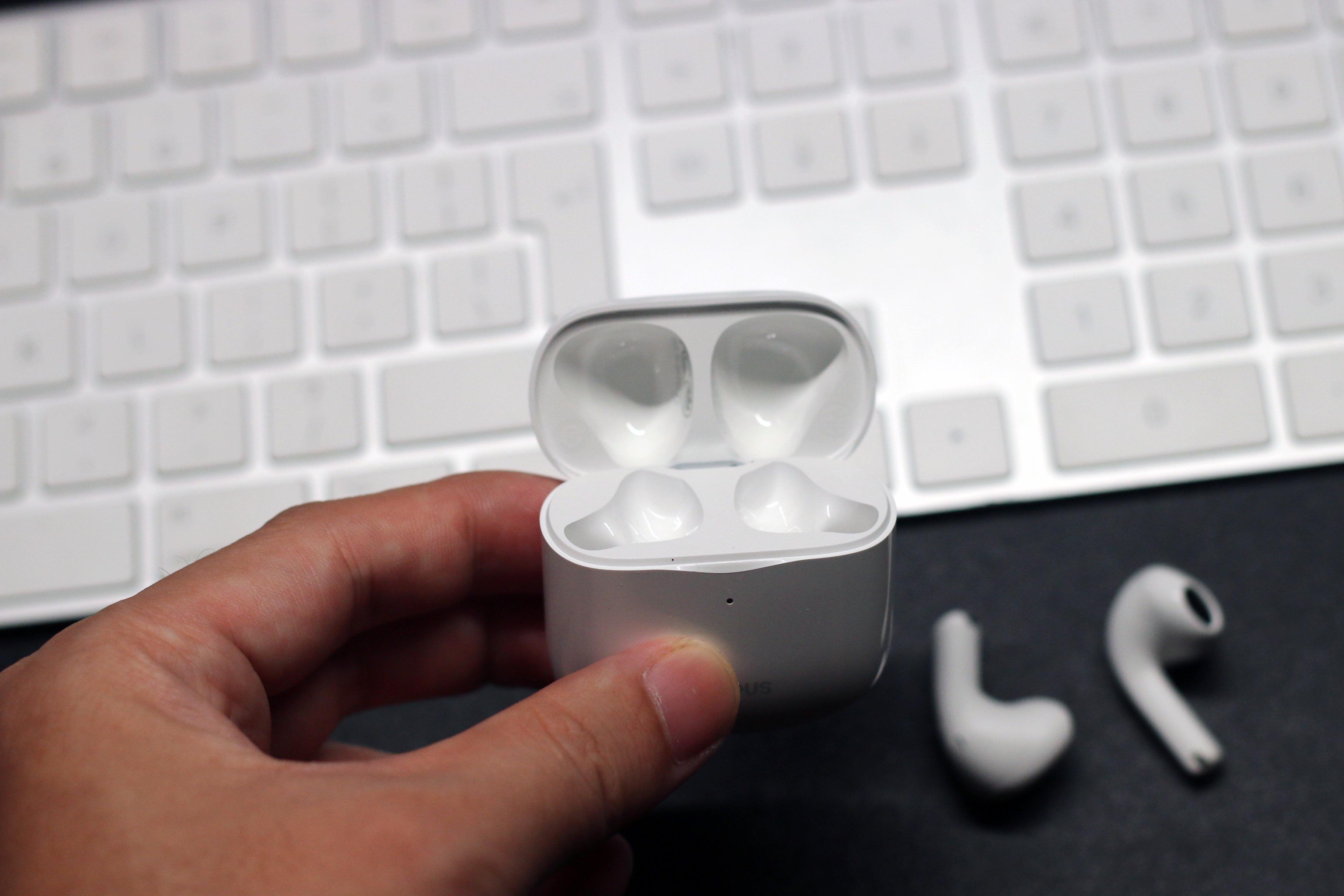 倍思蓝牙耳机w04只有一边有声音,倍思蓝牙耳机5.0和5.3哪个好