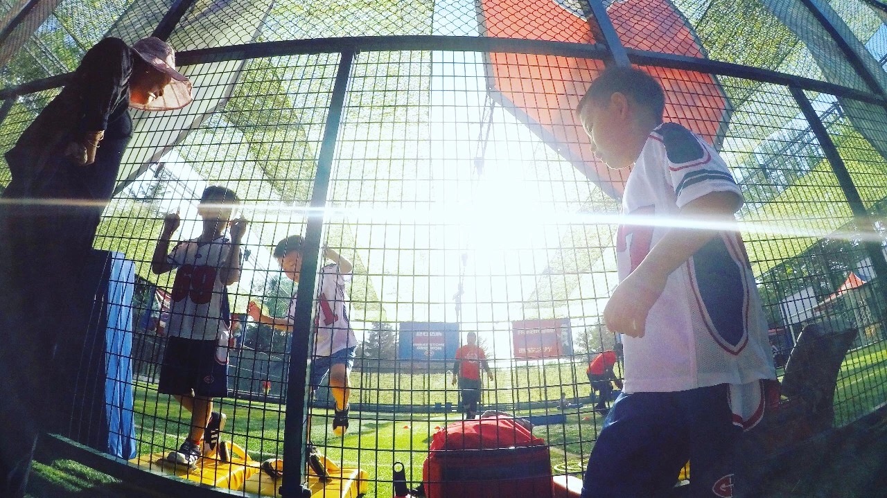 nfl球队出场仪式超燃,nfl橄榄球出场隐形战机助威