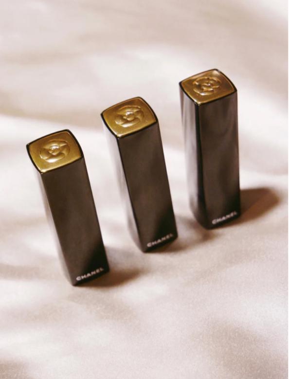 大牌口红亮色推荐,大牌口红显白春季