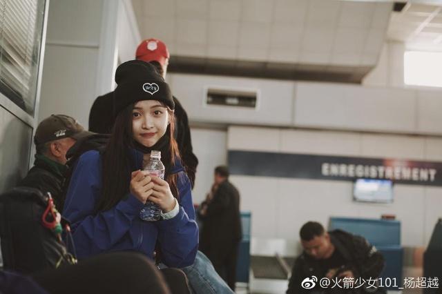 杨超越会拍美女，毛不易当过护士，这些明星们都有超强的第二技能