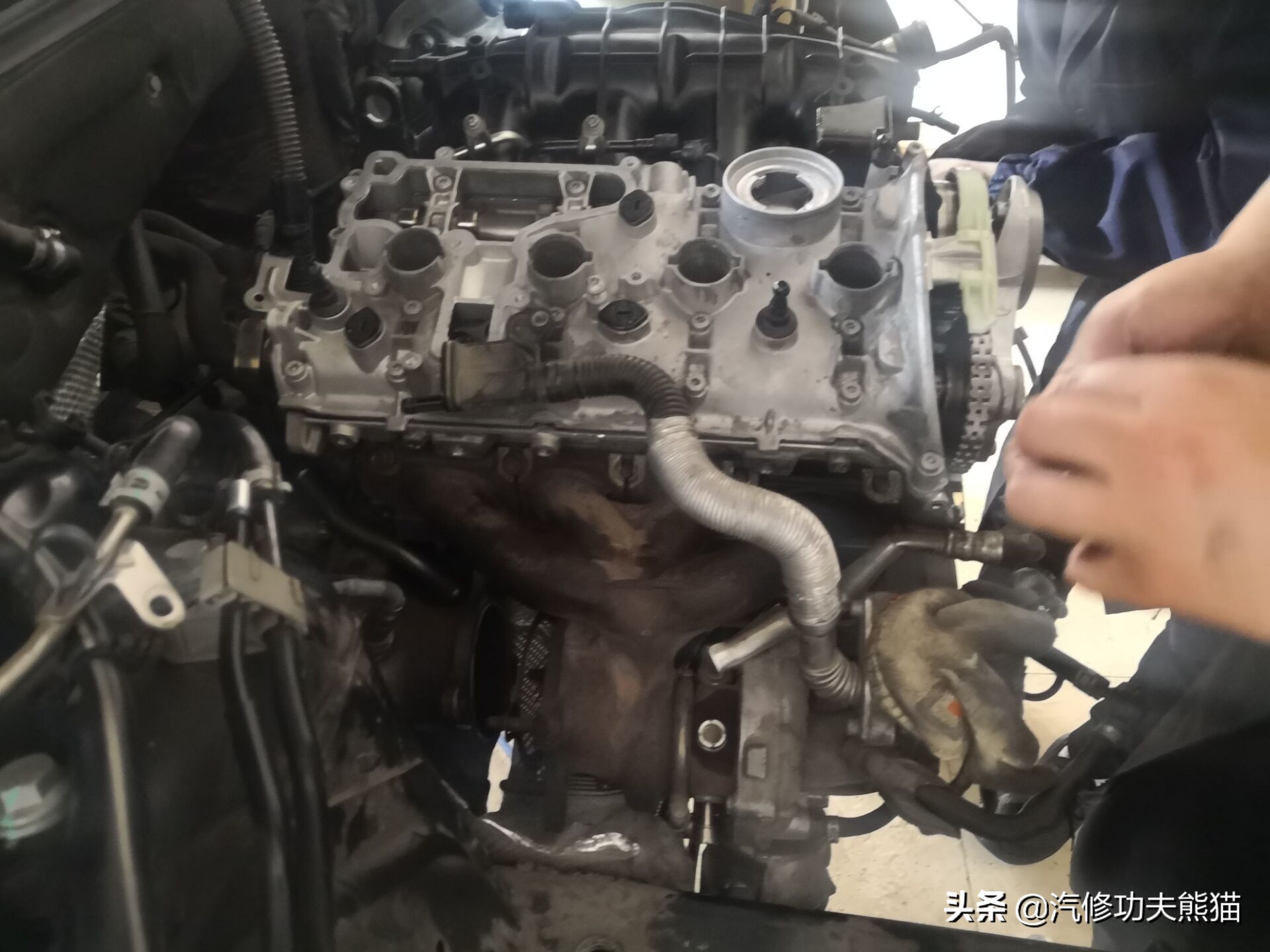 2013奥迪a4l烧机油怎么解决,奥迪a4l哪一款开始烧机油不严重