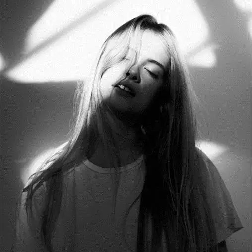 黑白灰微信头像,黑白灰头像含义