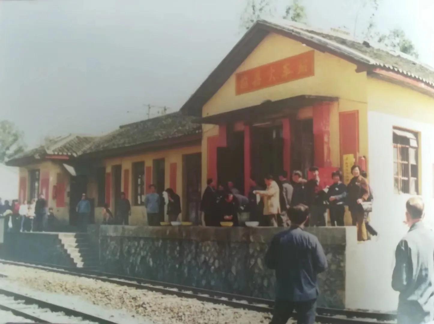 八十年代梅州老视频,梅州80年代老照片