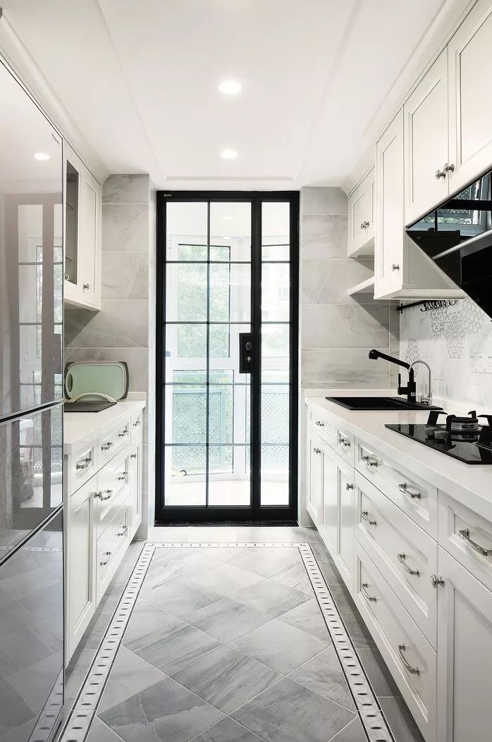 法式轻奢装修140平方横厅,145平法式轻奢风设计