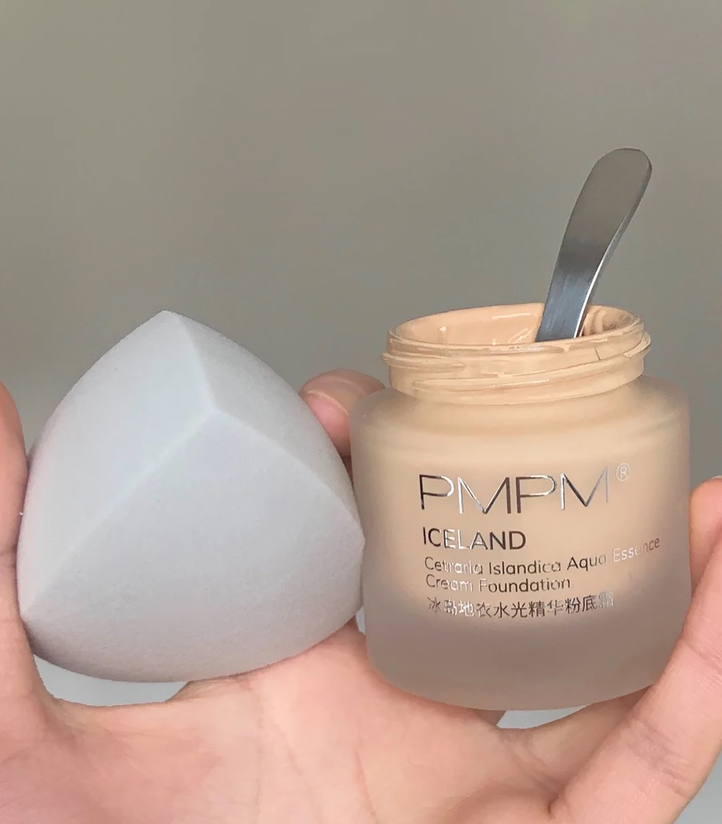 干皮粉底液和气垫哪个更好用,干皮和混油皮粉底液测评