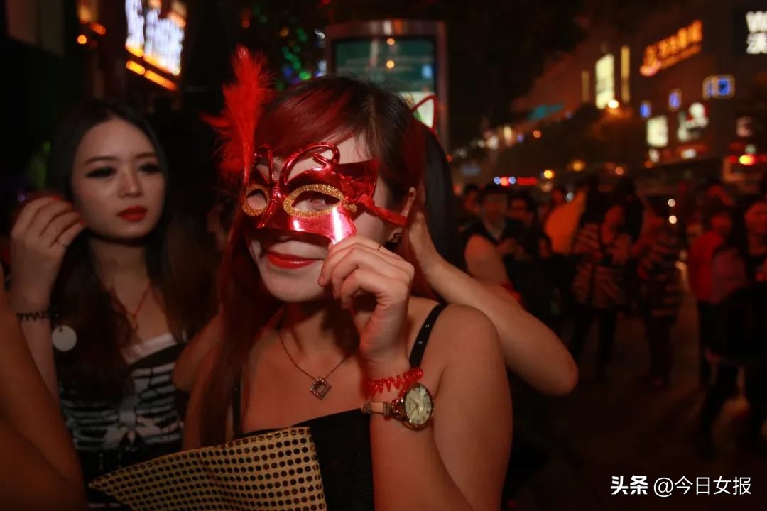 榄呭姏鍥涘皠鍊掗棴,闀挎矙榄呭姏鍥涘皠閰掑惂鍊掗棴