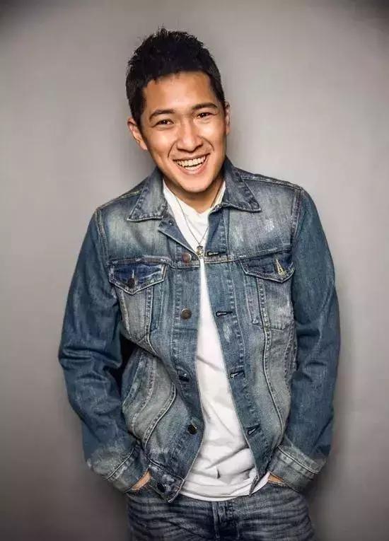 认贼作父被嘲讽,讽刺有些人认贼作父