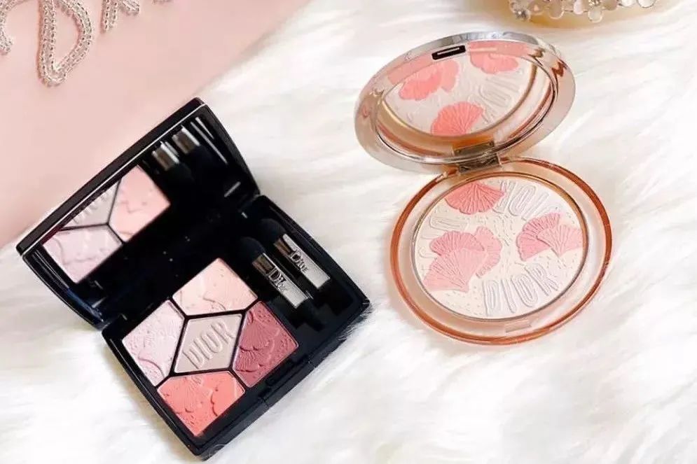 少女心和钱包一起炸裂的时候到了,2020樱花季限定来了!