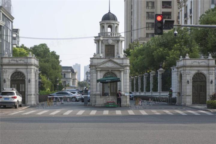 3年拍了400多个小区大门!温州这个摄影师这样说