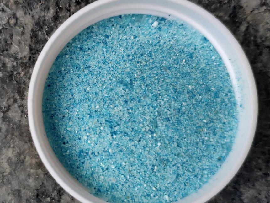 养花怎么施肥施什么样的肥最好,养花用羊粪和骨粉还要豆饼肥吗