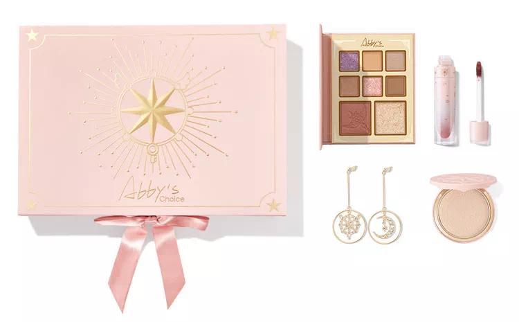 喜茶和fenty联名,fentybeauty喜茶联名腮红