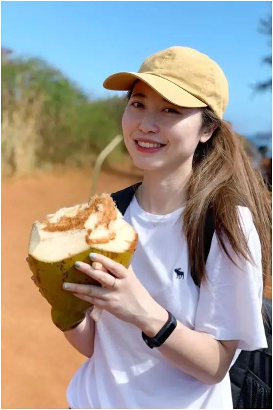 初中生英语作文十篇70词,中考英语作文300句