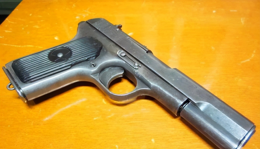 从51式到84式，新中国独立研制*用军**手枪的艰辛历程