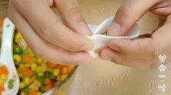 过年了全家人都不知道的饺子做法,在家里这样做的饺子全家人都爱吃